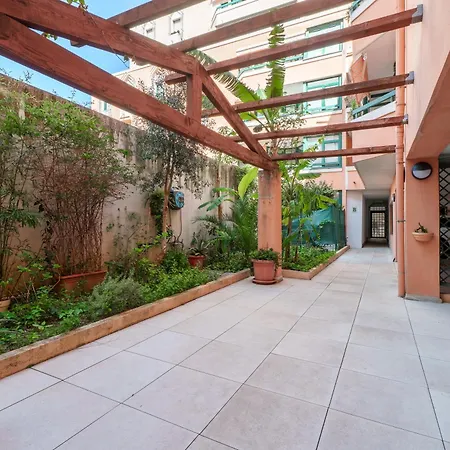 Renting - Fleurs - Luxury Terrace Quiet Private Parking شقة نيس